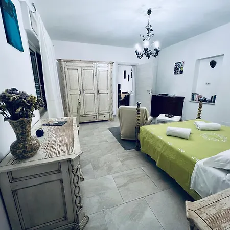 Blue House * Taormina